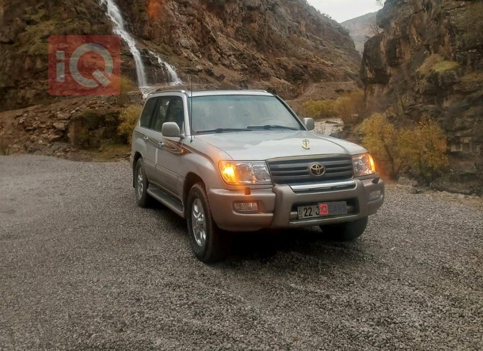 تويوتا لاندكروزر